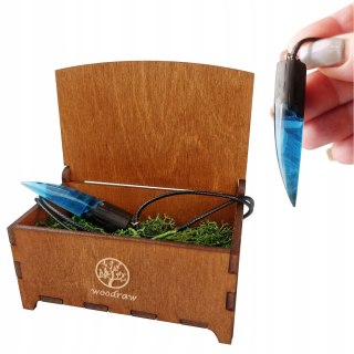 Naszyjnik z Drewna i Żywicy Kieł z proszkiem świecącym Prezent