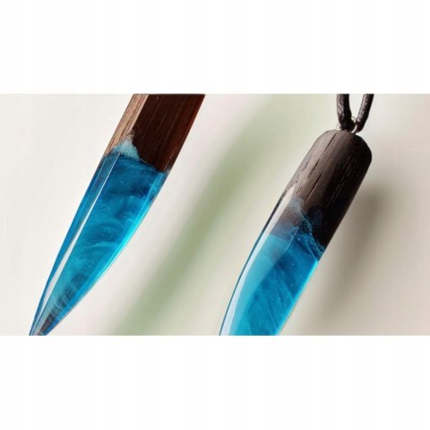 Naszyjnik z Drewna i Żywicy Kieł z proszkiem świecącym Prezent