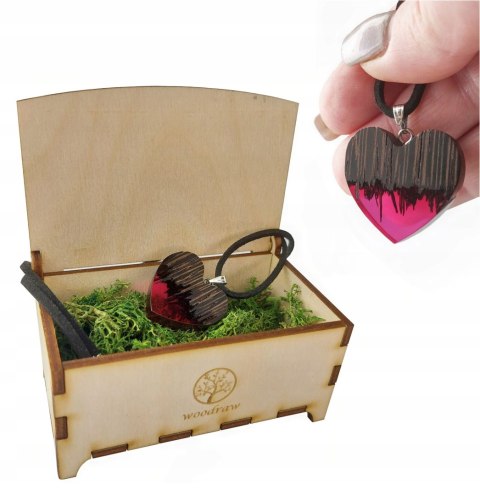 Naszyjnik Serce z drewna Wenge i żywicy