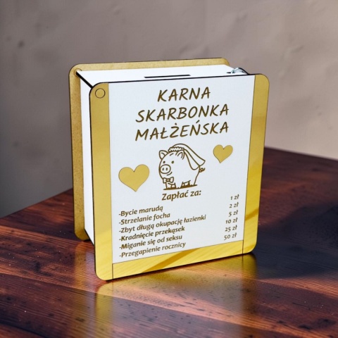 Złota skarbonka świnka dla par na walentynki i rocznicę