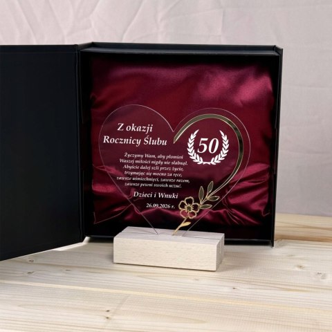 Statuetka Rocznica Ślubu prezent dla pary serce grawer dla Rodziców Teściów