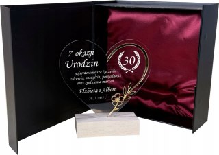 Statuetka Urodzinowa - serce w etui Prezent na urodziny 30 40 50 60 70